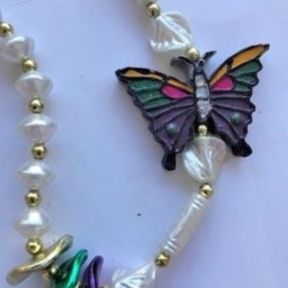 Butterfly Necklace Beaded Birthday Party Parade - Picture 2 of 5